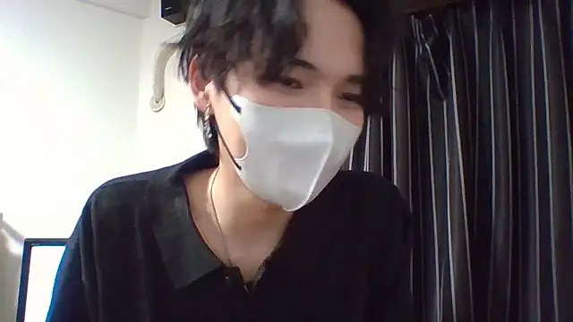 Snapshot of raitokun5555 chatting on February 17, 1:29 pm raitokun5555 online show from February 17, 1:29 pm