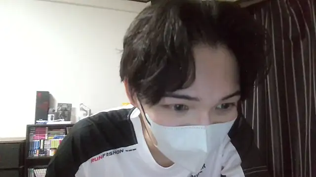 Snapshot of raitokun5555 chatting on March 28, 12:16 pm raitokun5555 online show from March 28, 12:16 pm