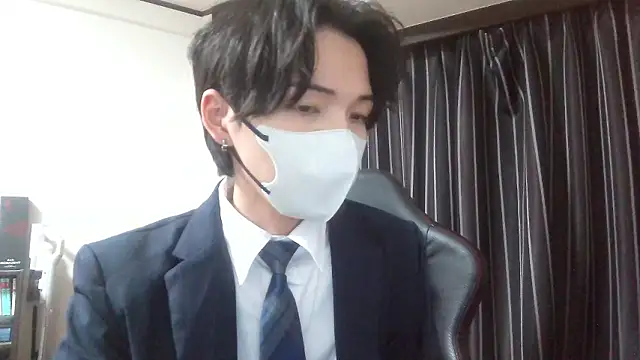 Snapshot of raitokun5555 chatting on April 11, 1:04 pm raitokun5555 online show from April 11, 1:04 pm