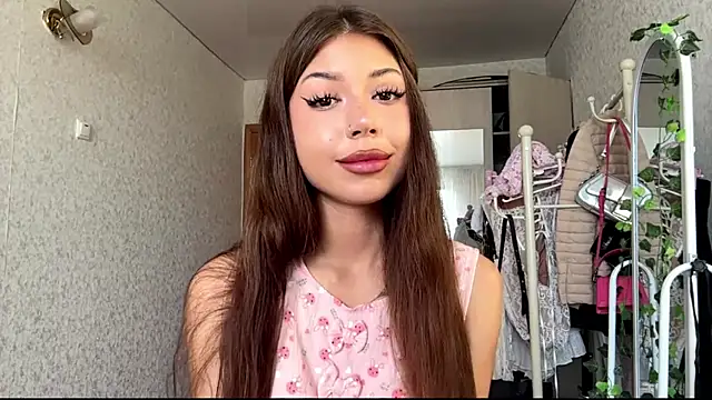 You Club Winx online show from July 19, 8:18 am