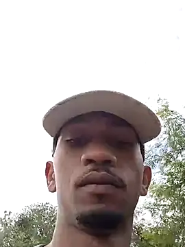 Snapshot of nego5628 chatting on March 18, 11:13 am nego5628 online show from March 18, 11:13 am