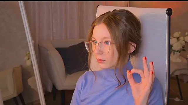 ElliFrankenweenie online show from February 16, 8:43 am