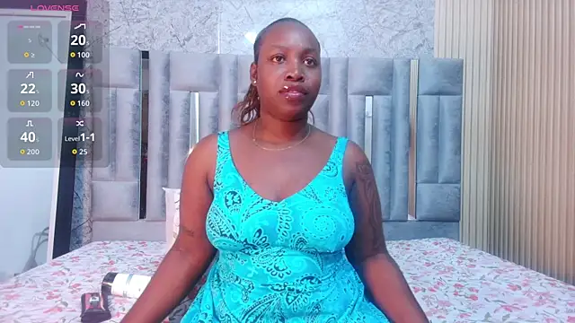 misspaula online show from March 21, 2:38 am