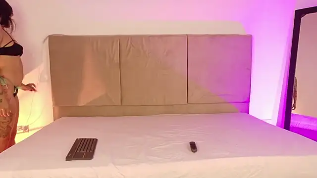 Snapshot of AlexLamunequita chatting on February 21, 10:55 pm AlexLamunequita online show from February 21, 10:55 pm