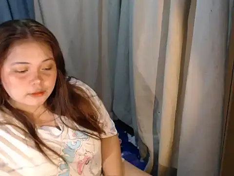 Snapshot of xia_xoxo_ chatting on April 28, 12:31 am xia xoxo online show from April 28, 12:31 am