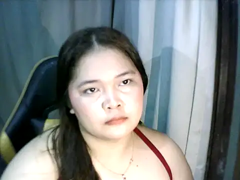 Snapshot of xia_xoxo_ chatting on May 27, 8:11 am xia xoxo online show from May 27, 8:11 am