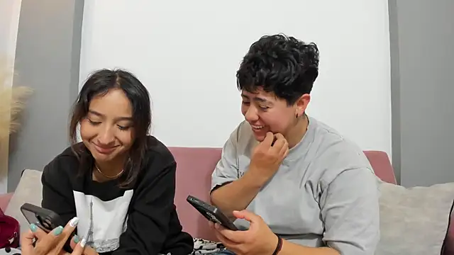 Gaia n Nix online show from June 10, 4:34 am