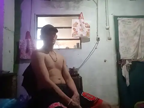 Snapshot of Brandon_Leyes chatting on March 22, 6:11 pm Brandon Leyes online show from March 22, 6:11 pm