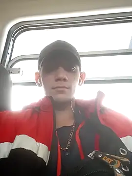 Snapshot of Brandon_Leyes chatting on March 23, 2:54 pm Brandon Leyes online show from March 23, 2:54 pm