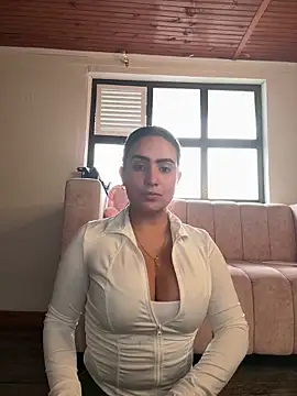 Snapshot of Miilana_ chatting on March 17, 8:56 pm Miilana online show from March 17, 8:56 pm