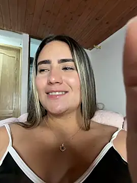 Miilana  online show from May 3, 5:02 am