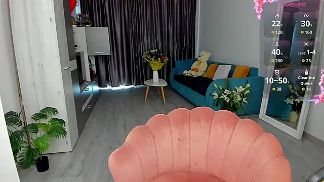 foxii1 online show from March 20, 11:37 am