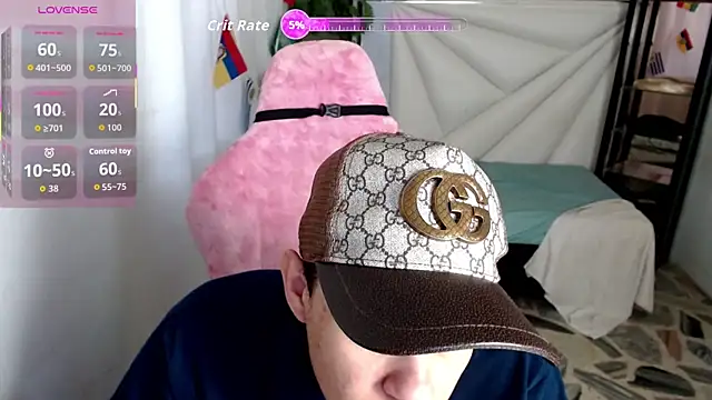 Top and bottom online show from June 15, 8:55 pm