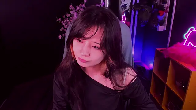 May Ling online show from June 21, 11:24 am