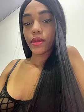 Brunette  XXX online show from March 14, 5:18 pm