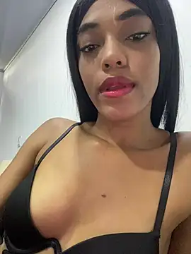 Brunette  XXX online show from March 21, 8:01 pm