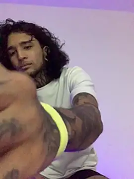 xrld10 online show from February 11, 2:05 am