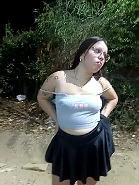 Royal street 1 online show from March 13, 3:35 am