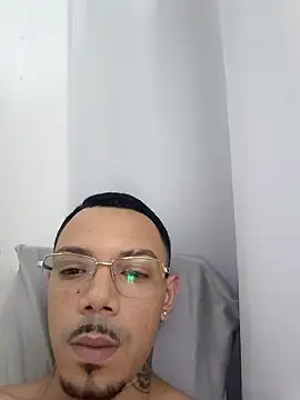 cavalo21CM online show from February 12, 2:17 am