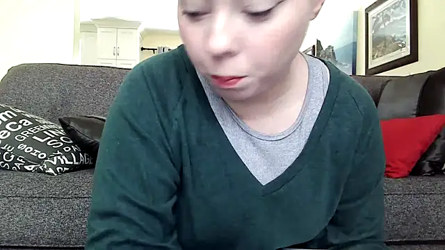 ShySweetheart online show from March 4, 6:14 pm