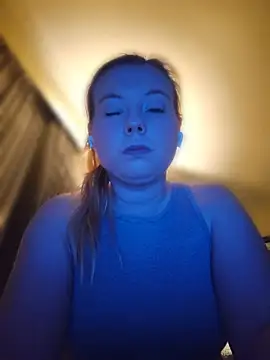 ShySweetheart online show from March 23, 4:49 am