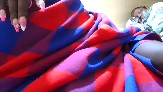 Snapshot of Cozybear chatting on July 10, 10:01 pm Cozybear online show from July 10, 10:01 pm