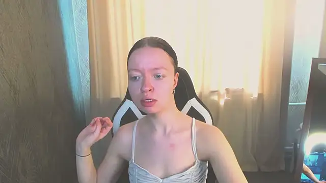 casey blush online show from March 28, 7:19 am