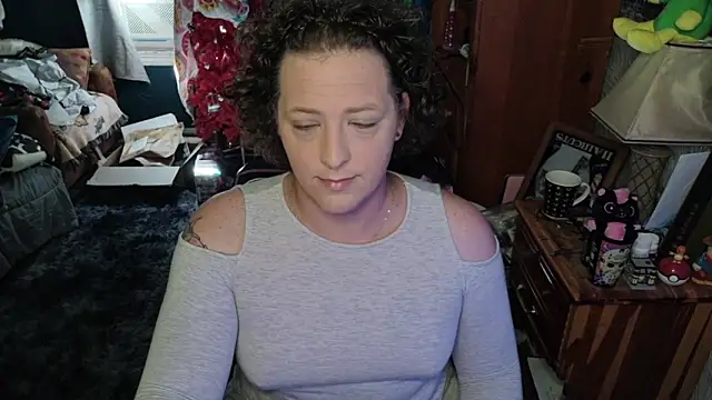 Abagail soft online show from June 13, 1:31 pm