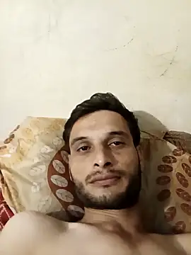 Beinghorny83 online show from March 1, 8:11 pm