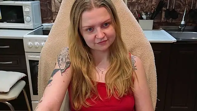 AnitaXVine online show from July 24, 7:56 pm