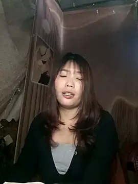 Girl-crazy1 online show from March 24, 5:23 am