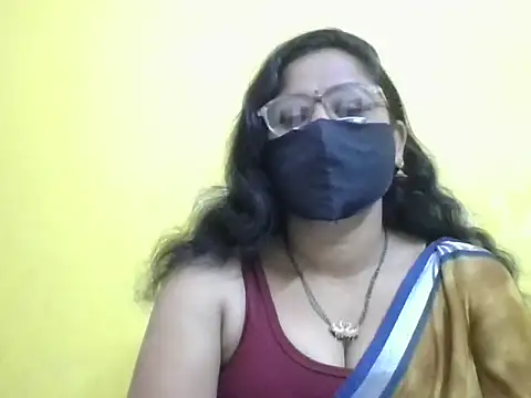 anu-reddyy online show from April 12, 4:06 am