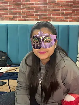 Snapshot of assybauty chatting on February 13, 7:59 am assybauty online show from February 13, 7:59 am