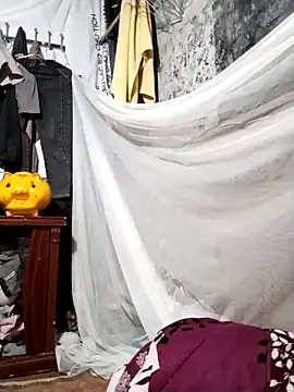 cute-shine online show from March 22, 11:30 pm