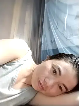 Snapshot of lovely-742 chatting on May 1, 1:32 am lovely-742 online show from May 1, 1:32 am