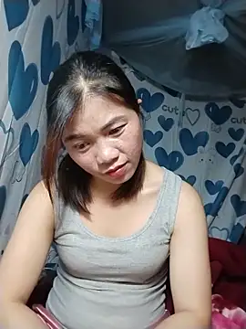Snapshot of lovely-742 chatting on May 12, 1:52 pm lovely-742 online show from May 12, 1:52 pm