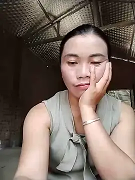 Snapshot of lovely-742 chatting on June 7, 9:13 am lovely-742 online show from June 7, 9:13 am