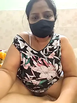 Snapshot of Joyti_07 chatting on March 7, 3:09 pm Joyti 07 online show from March 7, 3:09 pm