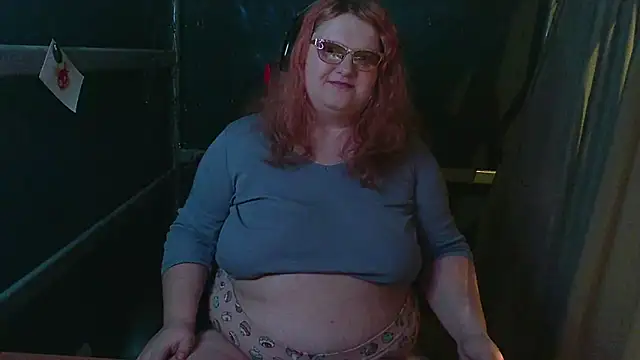 Snapshot of Freya_Ethel chatting on February 13, 9:11 pm Freya Ethel online show from February 13, 9:11 pm