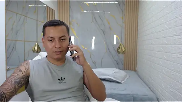 vanessa f online show from July 4, 6:58 pm