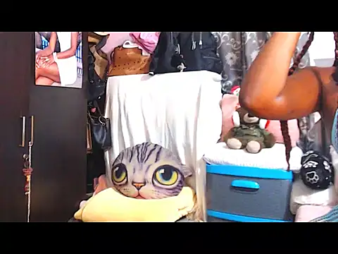 alanalaurent15 online show from March 7, 8:44 am