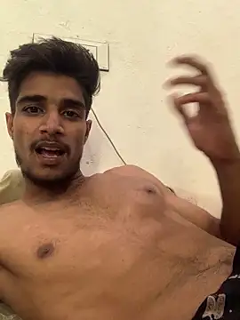 Snapshot of kaushikhotty chatting on April 29, 11:33 pm kaushikhotty online show from April 29, 11:33 pm
