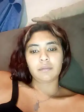 Snapshot of Morocha_exotica00 chatting on February 22, 1:09 pm Morocha exotica00 online show from February 22, 1:09 pm