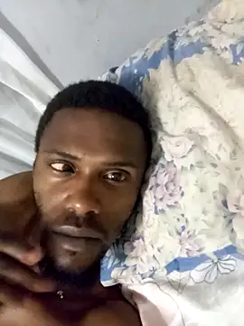 Snapshot of hungrydick35 chatting on February 19, 6:37 pm hungrydick35 online show from February 19, 6:37 pm