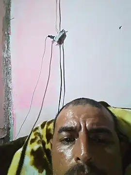 Snapshot of cobrosdepagos chatting on March 28, 2:38 pm cobrosdepagos online show from March 28, 2:38 pm