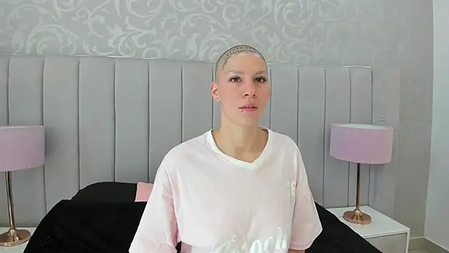 Snapshot of Raven1fox chatting on March 15, 2:23 pm Raven1fox online show from March 15, 2:23 pm