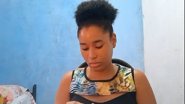 MadelynStamant online show from February 19, 12:23 pm