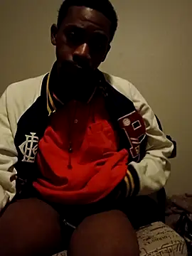 Snapshot of stressrliver88 chatting on February 12, 8:20 am stressrliver88 online show from February 12, 8:20 am