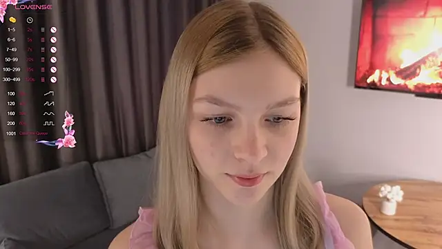 CynthiaaStone online show from March 21, 6:07 am