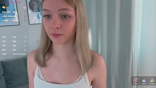 CynthiaaStone online show from April 2, 8:12 am